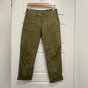 Pilcro Olive Ankle Low Rise Cropped Pants